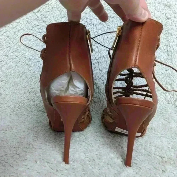 NWT L'INTERVALLE heel sandals size 6 Tan LEATHER NEW !! Made in  Brazil - Picture 5 of 11